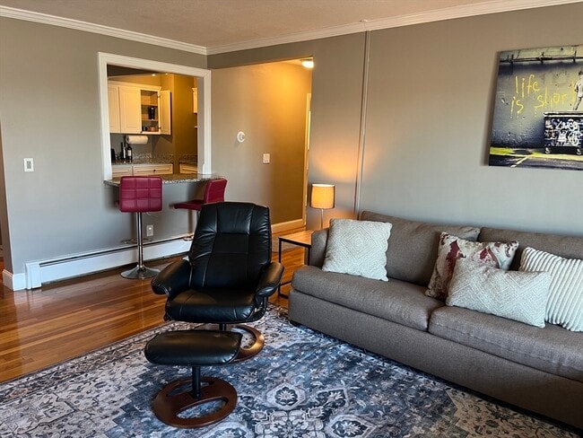 Building Photo - 400 Savin Hill Ave