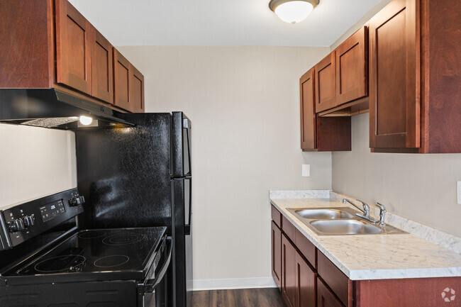 1 BR, 1 BA - 650 SF - Updated - Robert Hock Apartments