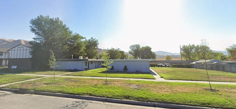 Building Photo - 640 N 8th W