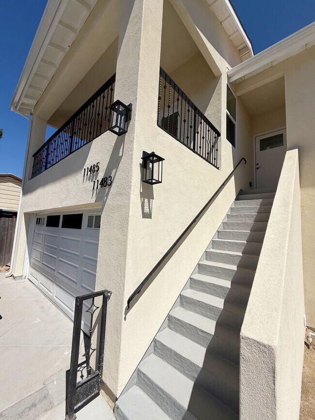 Building Photo - Gorgeous 1 Bed/1 Bath Upstairs unit, all new construction in Mira Mesa!