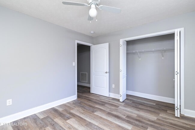 Building Photo - 7005 Buddy J Ln