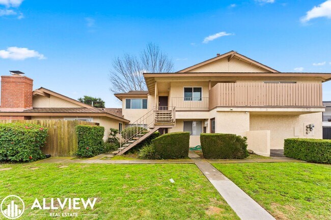 Building Photo - 16781 Bardon Ln