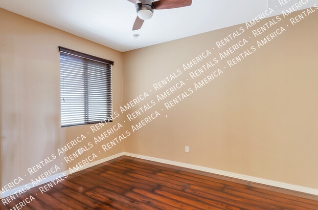 Building Photo - 15549 S Via Puente Azul