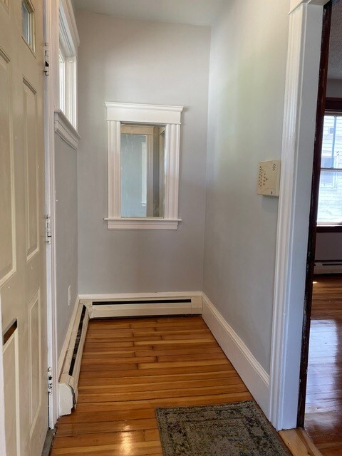 Building Photo - 24 Huxley Ave