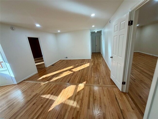 Building Photo - 1648 Hammond Woods Cir SW