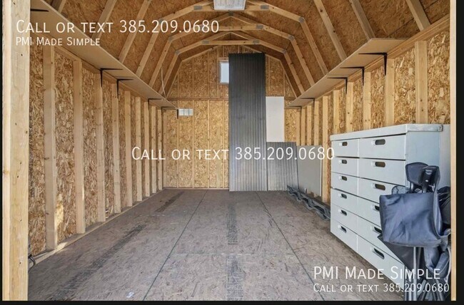 Building Photo - 1438 Trinnaman Ln