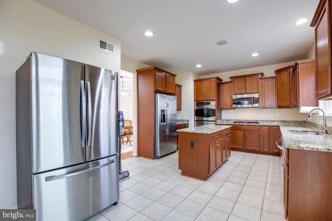 Building Photo - 7536 San Diego Ct