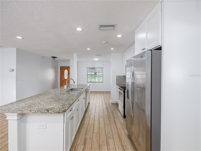 Building Photo - 14605 Brentwood Ln