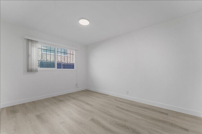 Building Photo - 6060 Cadillac Ave