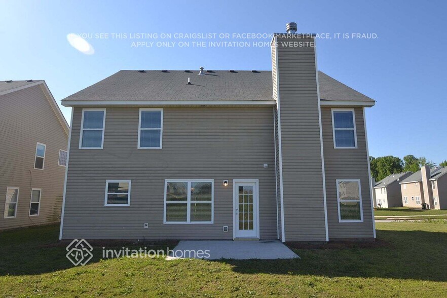 Building Photo - 3502 Rosebud Park Dr