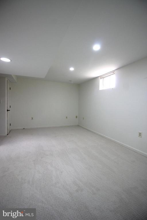 Building Photo - 14015 Wood Rock Way