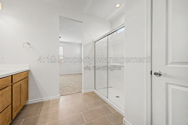 Building Photo - 4433 E Rock Daisy Ln