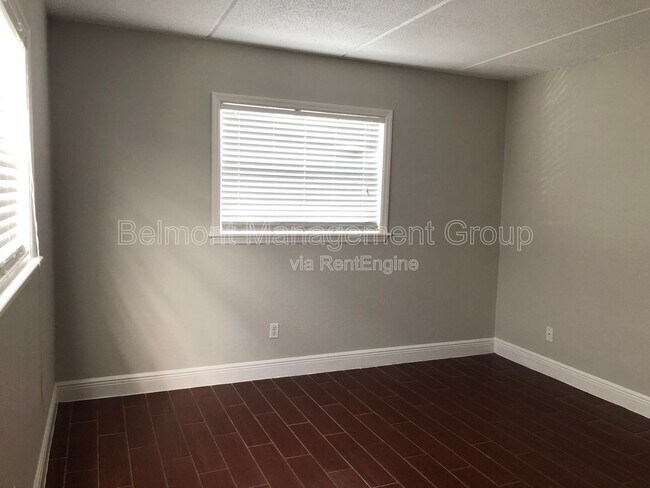 Building Photo - 1400 Eudora Rd