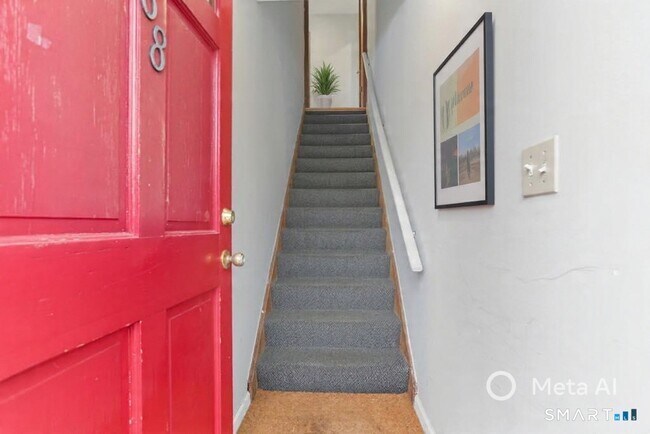 Building Photo - 86 Harbor Dr