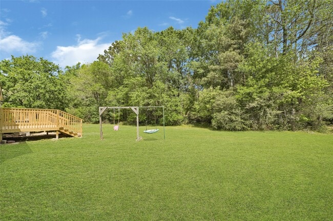 Building Photo - 16315 Lone Star Ranch Dr