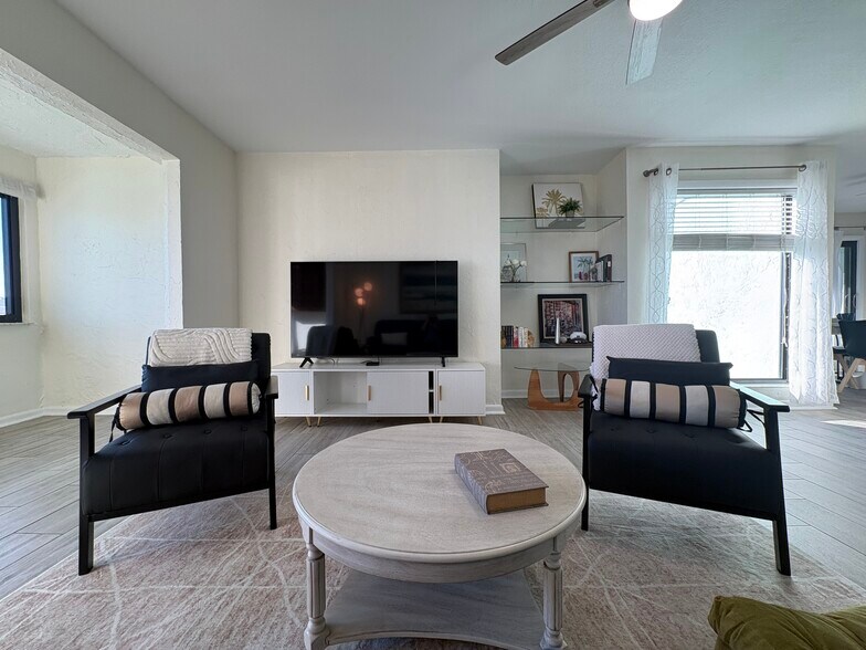 Building Photo - 1 Windrush Blvd