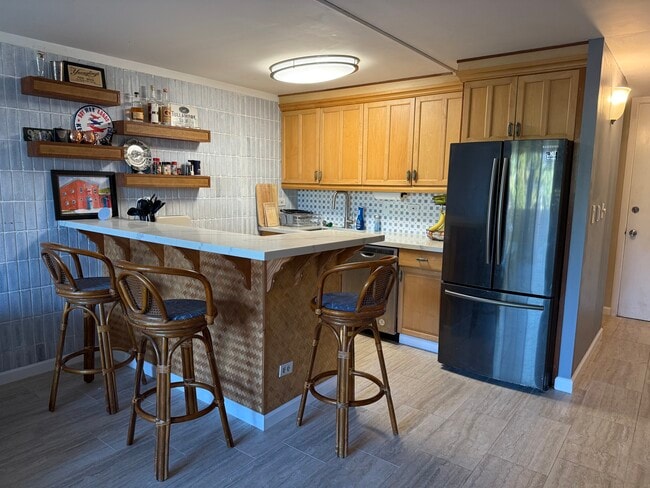 Building Photo - 68-055-055 Akule St