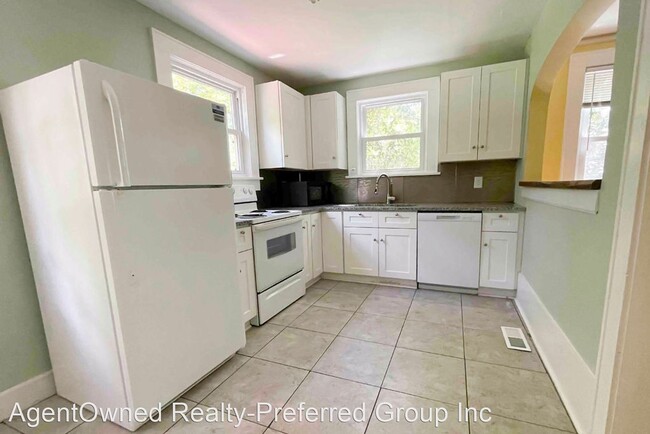 Building Photo - 2 br, 1 bath House - 58 Avondale Avenue