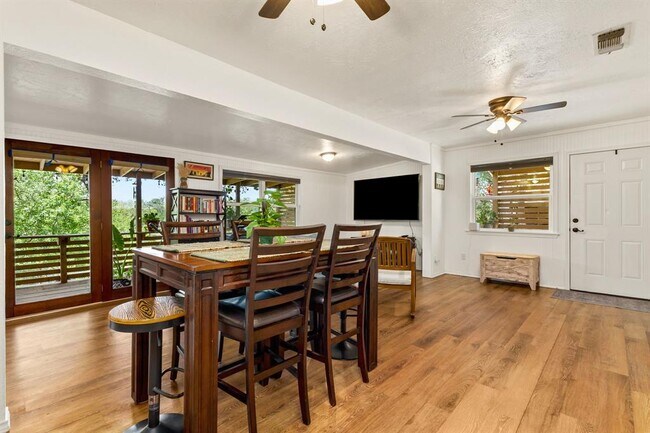 Building Photo - 467 Burr Oak Ln