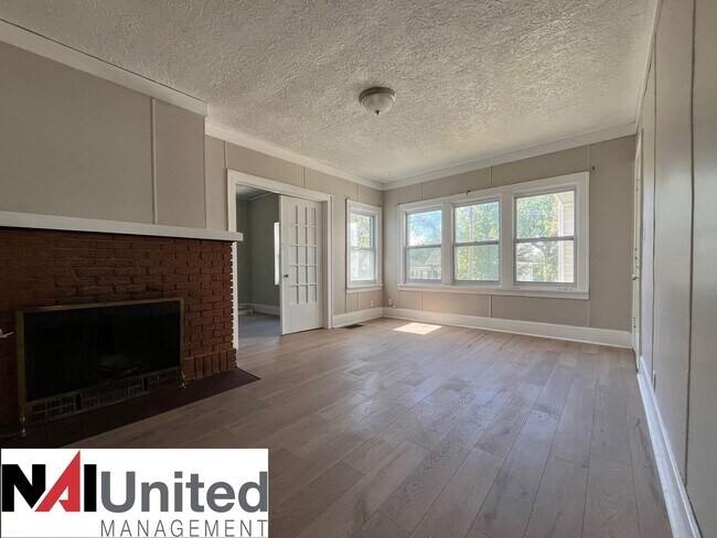 Building Photo - C Properties-2008 McDonald