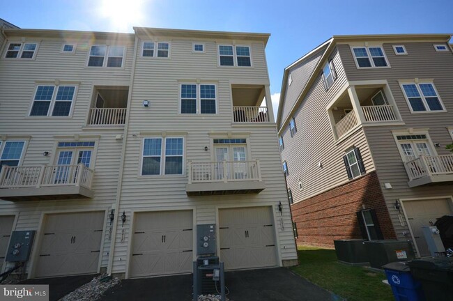 Building Photo - 8017 Greenbelt Station Pkwy