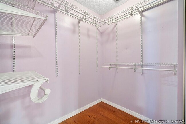 Building Photo - 710 Briarwood Terrace
