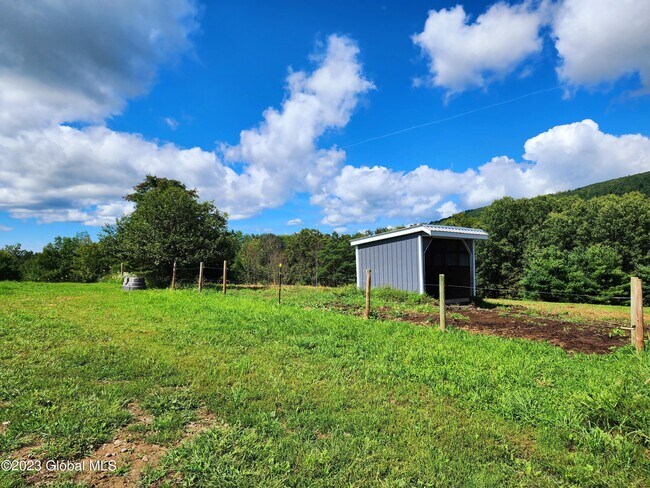 Building Photo - 285 Gridley Rd