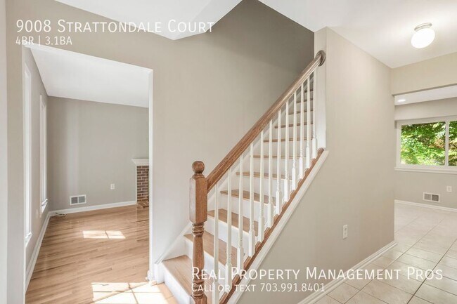 Building Photo - 9008 Strattondale Ct