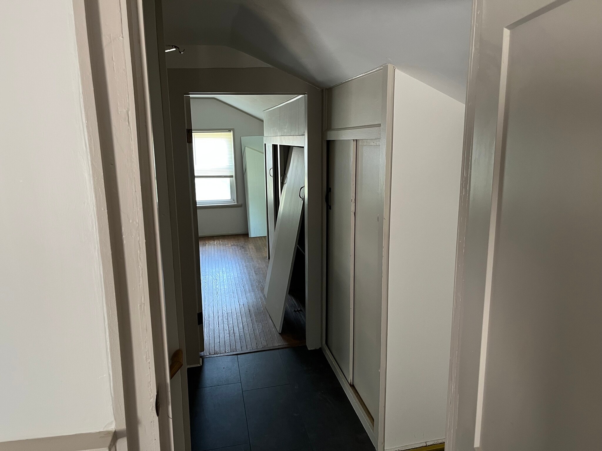 Hallway to bathroom and master bedroom - 1400 Titus Ave