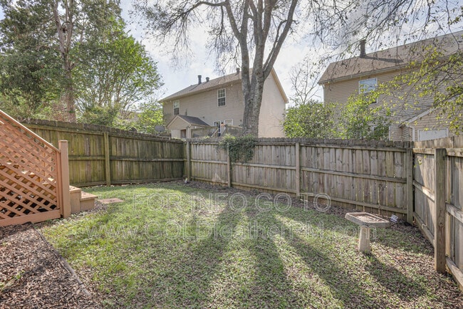 Building Photo - 112 Champney Ct