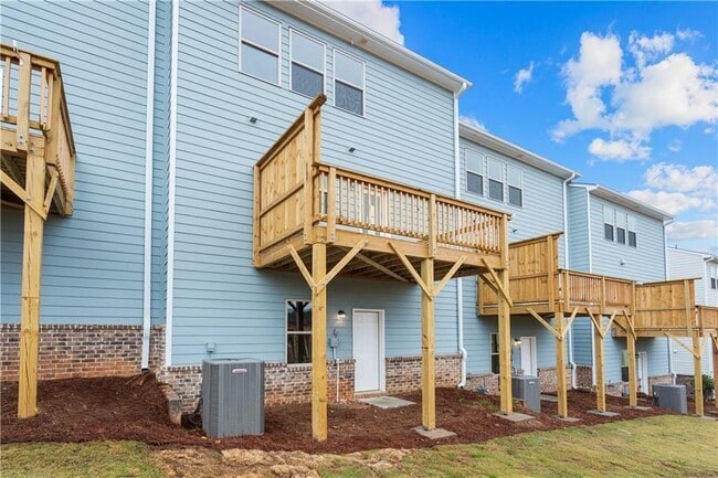 Building Photo - 139 Matson Run SW