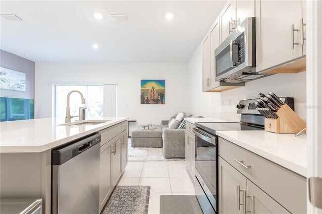 Building Photo - 8473 Lunar Skye St