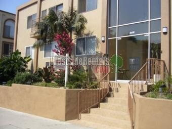 Building Photo - 1541 N Formosa Ave