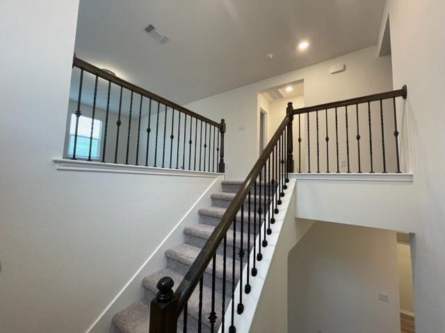 Building Photo - 4519 Avellino Dr