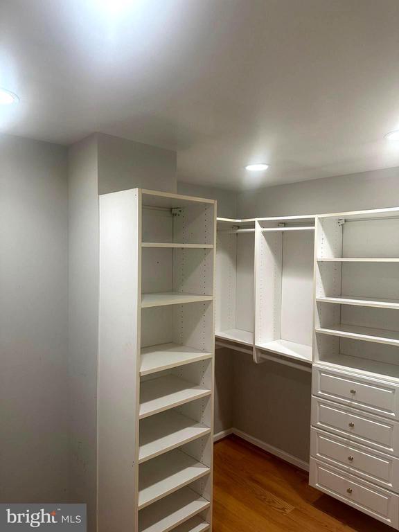 Building Photo - 7713 Arrowood Ct