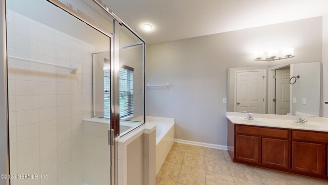 Building Photo - 105 N Aberdeenshire Dr