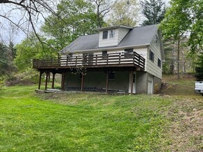 Building Photo - 140 Bullet Hole Rd