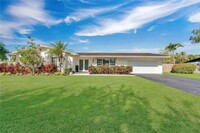 Building Photo - 11522 SW 100th Ave