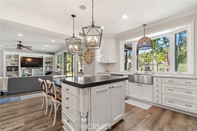 Building Photo - 11 Willowglade