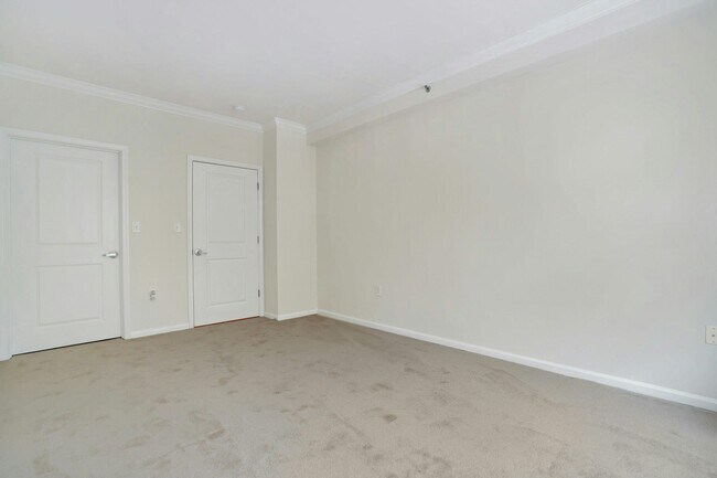 Building Photo - 15 Freedomway
