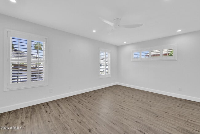 Building Photo - 4760 W Wahalla Ln