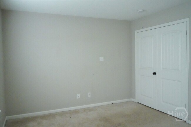 Building Photo - 103 Spoonbill Cir