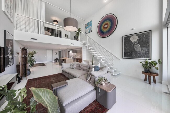 Building Photo - 1040 Biscayne Blvd