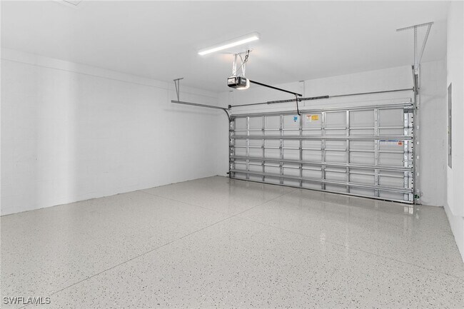 Building Photo - 4580 Skysail Dr