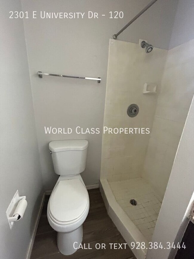 Building Photo - 2301 E University Dr