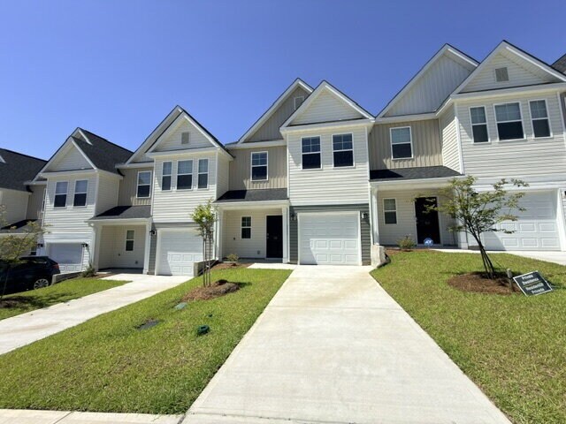 Building Photo - Brand-New 3BR Townhome with Garage Near Ft. Jackson