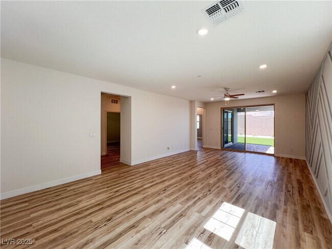 Building Photo - 12470 Madison Pk Pl