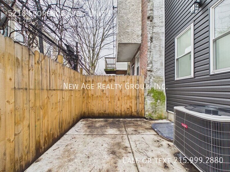 Building Photo - 5218 Florence Ave