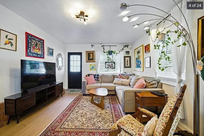 Building Photo - 1466 15th St S