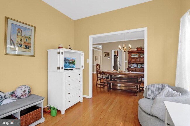 Building Photo - 41 Cardinal Flower Ln